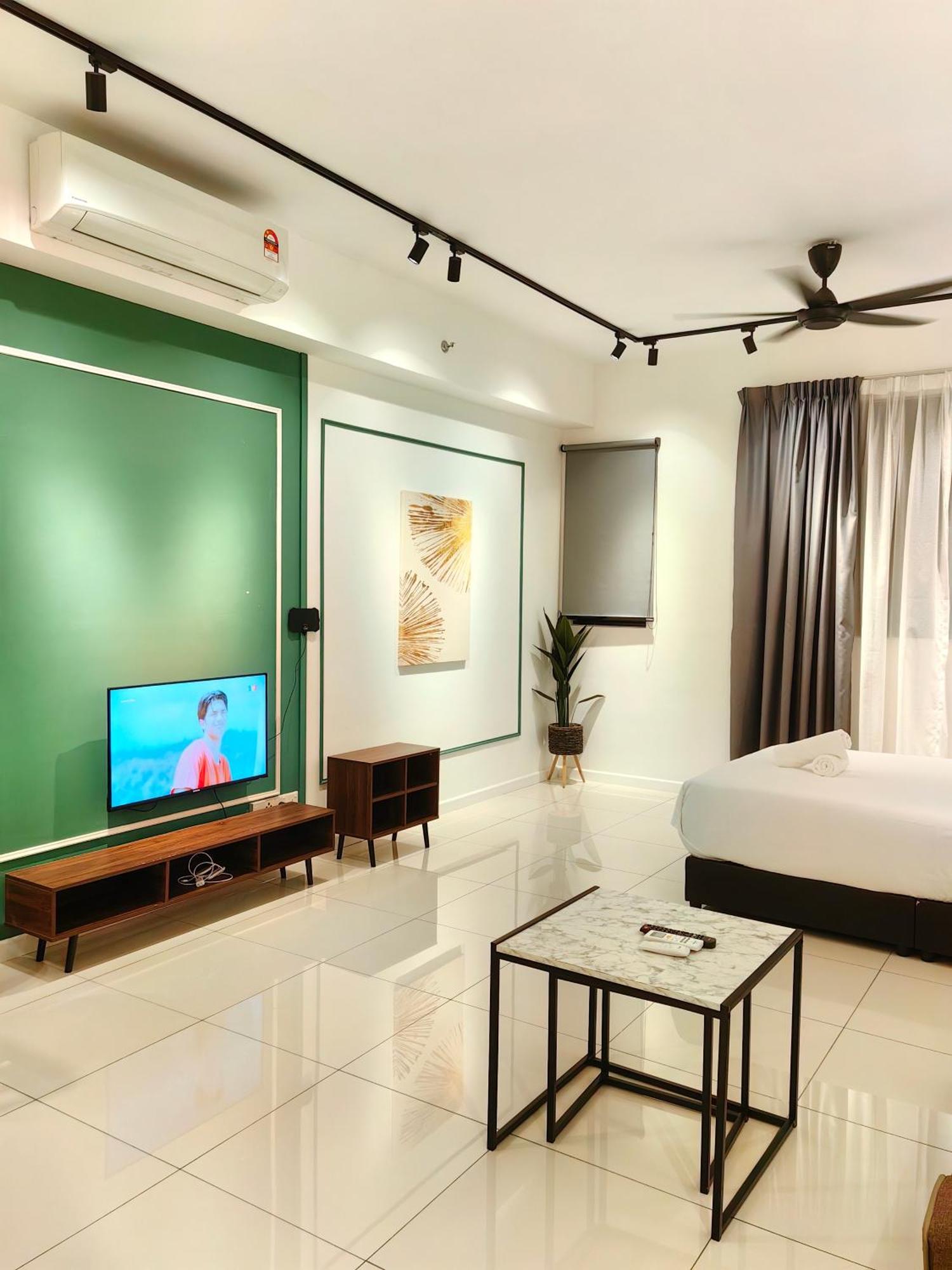 Chamber Kl By Sleepy Owl 4* Kuala Lumpur