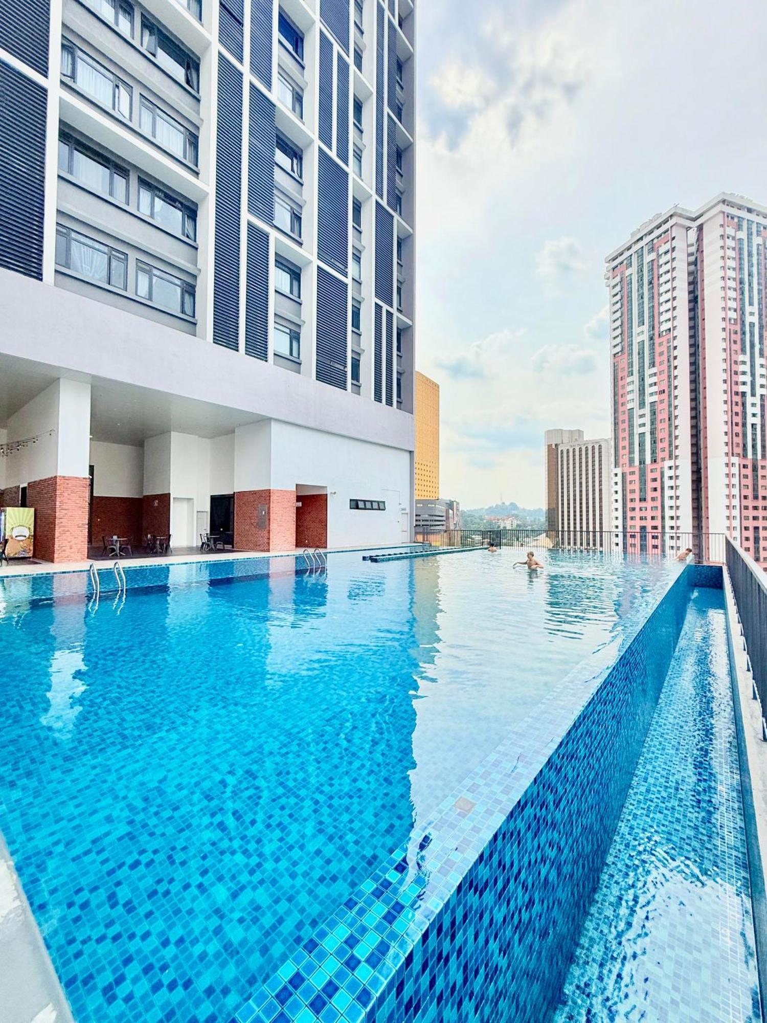 Chamber Kl By Sleepy Owl 4*
