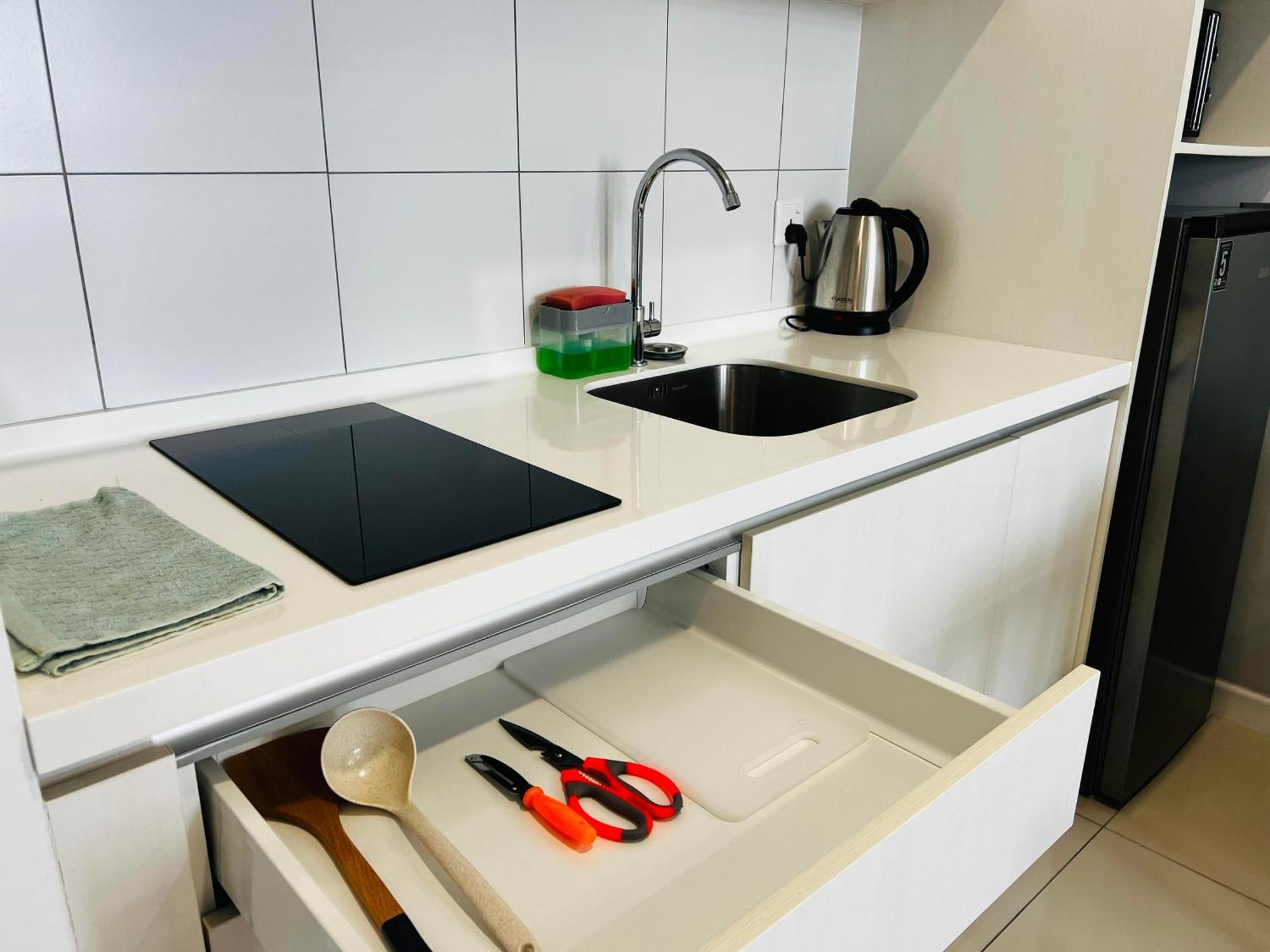 Chamber Kl By Sleepy Owl Hotel