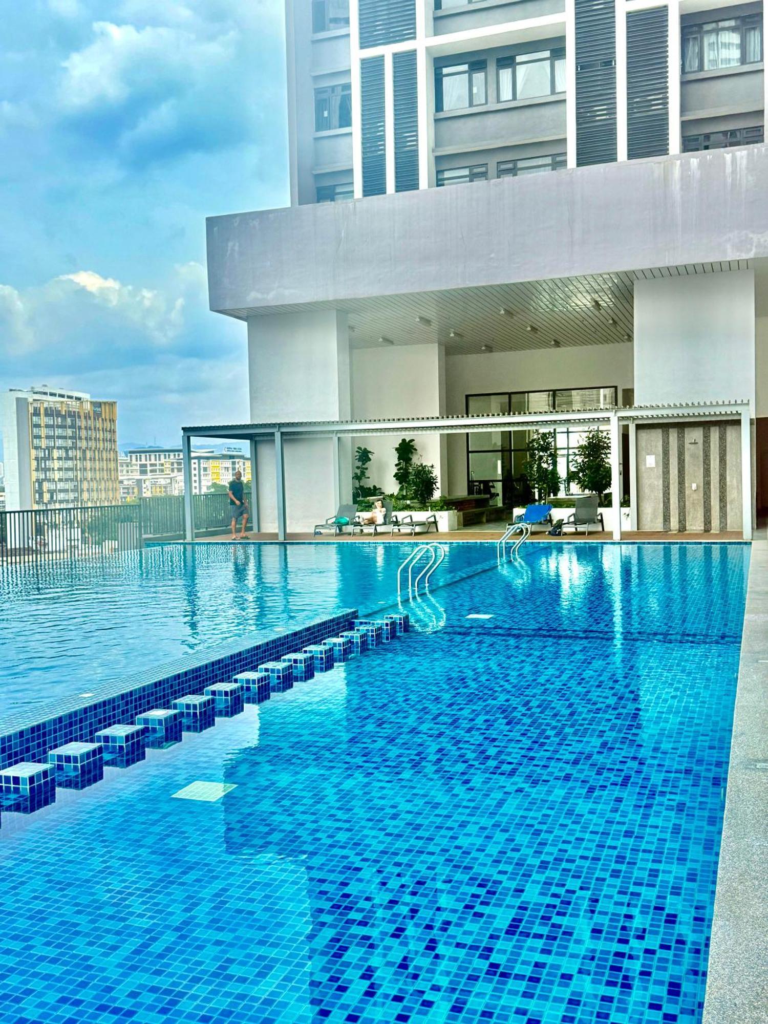 Chamber Kl By Sleepy Owl Hotel